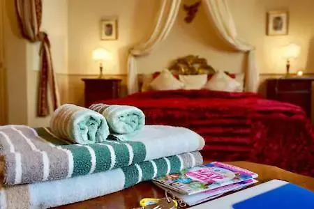 Classic Style Apartment In Center Florence