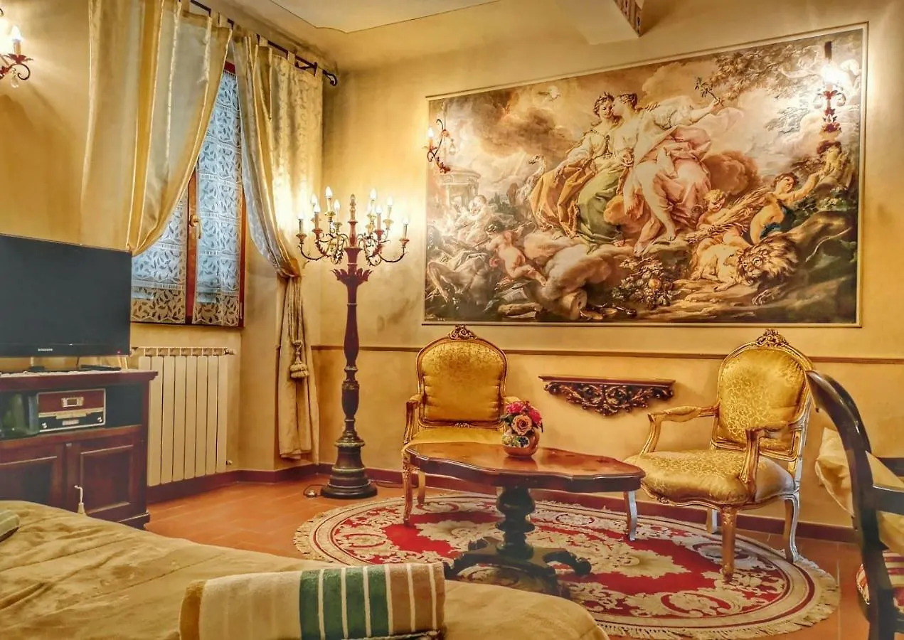 Classic Style Apartment In Center Florence 0*,
